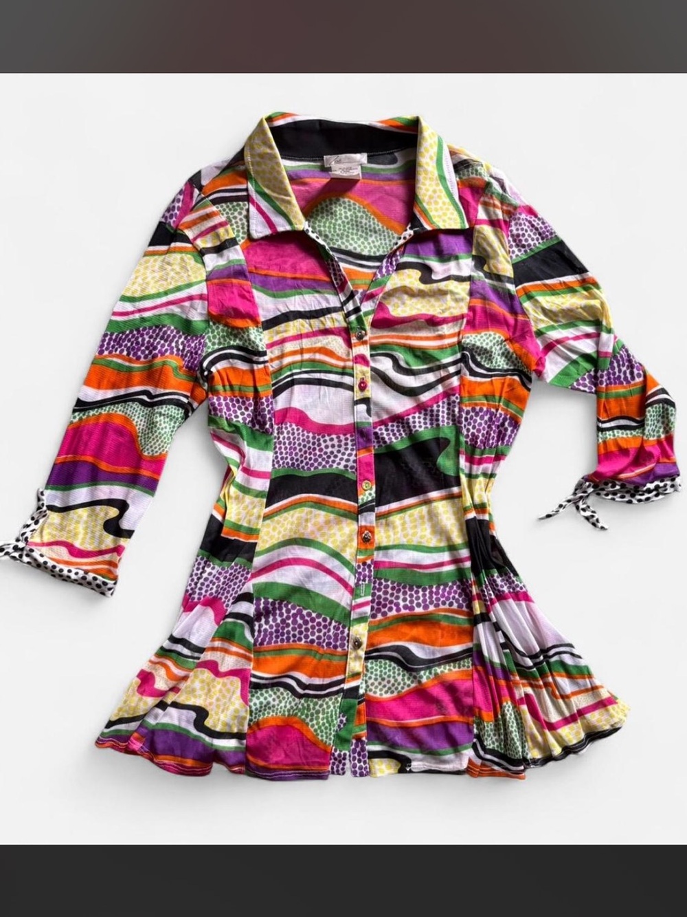 Unique Y2K Patterned Blouse <3